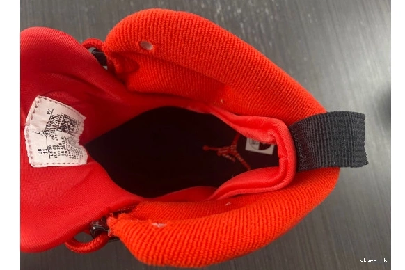 CT8019-600 9 Red Jordan CT8019-600 Retro Chile 0225